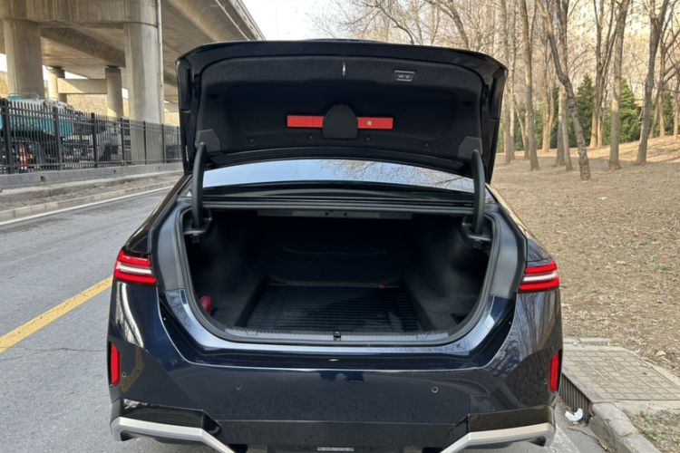 Used BMW 5 Series 2024 530Li Leading Model M Sport Package Trunk