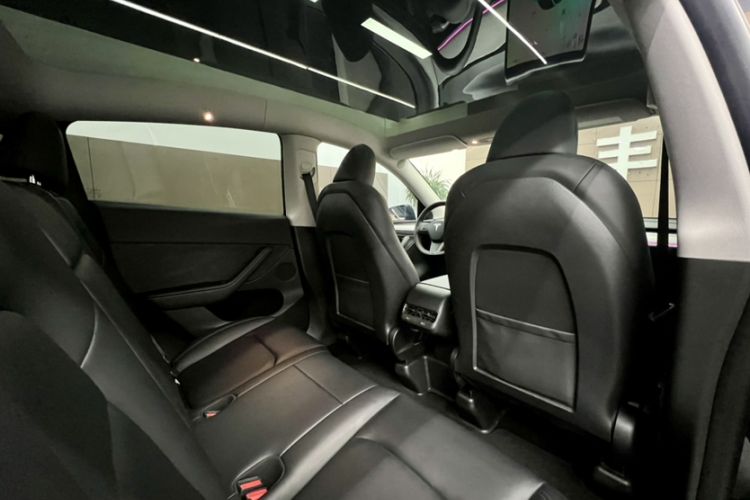 Used Tesla Model Y 2024 Rear-Wheel-Drive Version