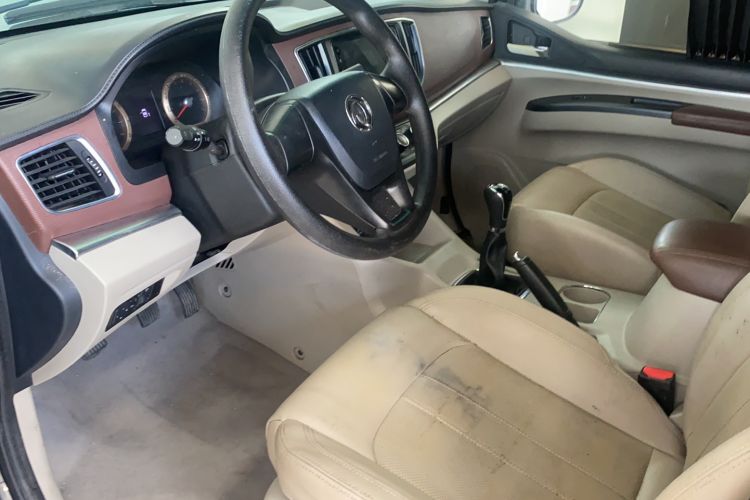 Used FORTHING Lingzhi 2019 M5L 1.6L 7-Seater Luxury Model China VI Standard