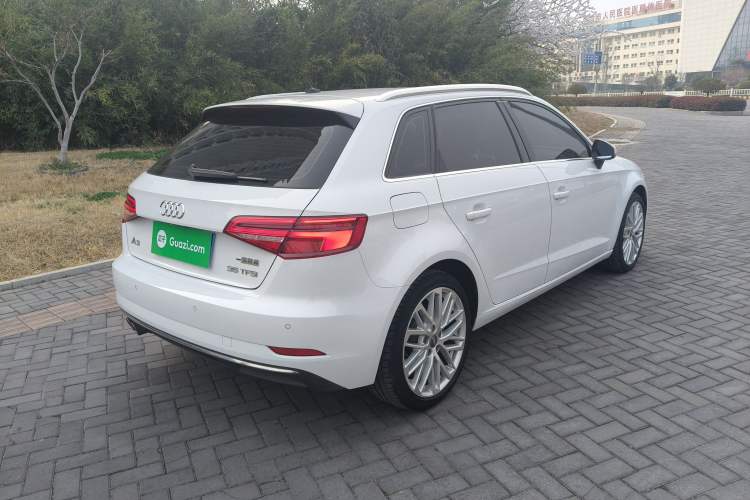 Used Audi A3 2019 Sportback 35 TFSI Style Version China V Emission Standard
