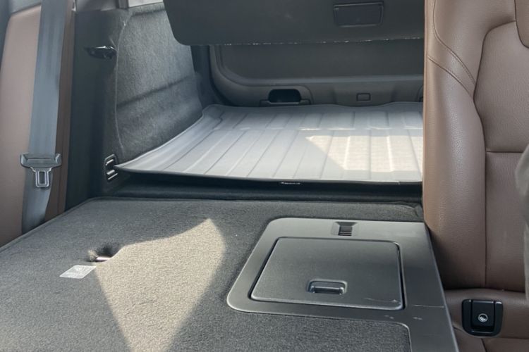 Used Volvo XC60 2024 B5 4x4 Smart Luxury Edition