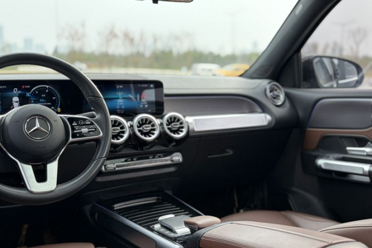 Used Mercedes-Benz GLB 2022 GLB 220 Dynamic Edition Interior 7