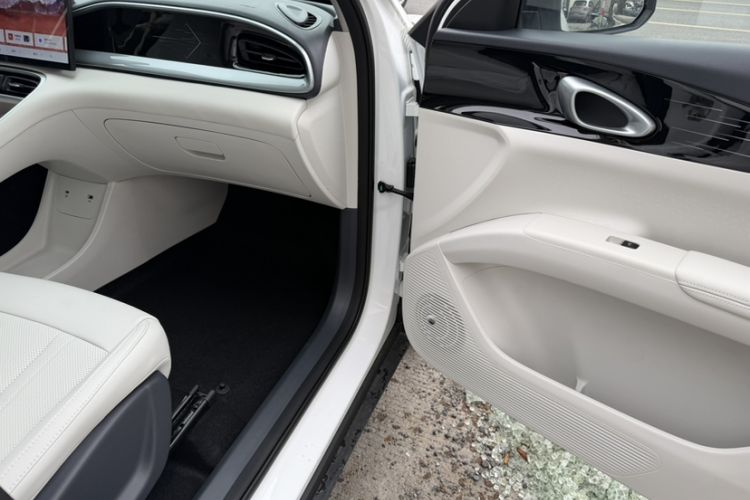 Used Geely Galaxy Geome 2026 Model 310km Dream Edition Interior 9