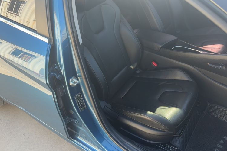 Used Hyundai Elantra 2021 1.5L CVT LUX Prestige Edition
