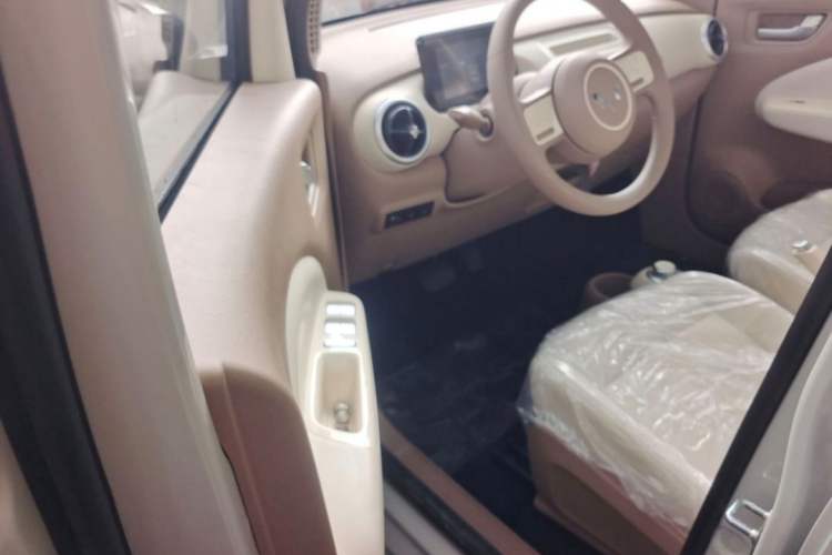 Used Wuling Hongguang MINIEV 2025 Four-Door Version Advanced Edition