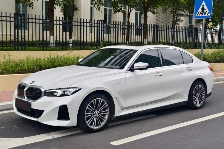 Used BMW i3 2024 eDrive 40 L Midnight Edition