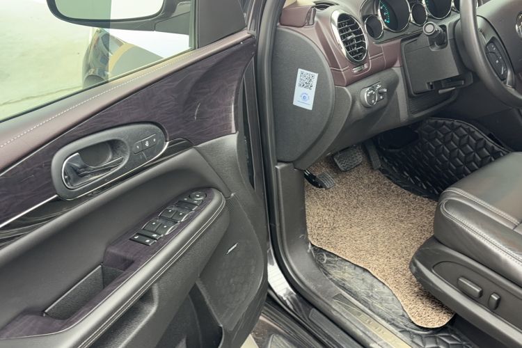 Used Buick Enclave 2014 3.6L Two-Wheel Drive Elite Comfort Version