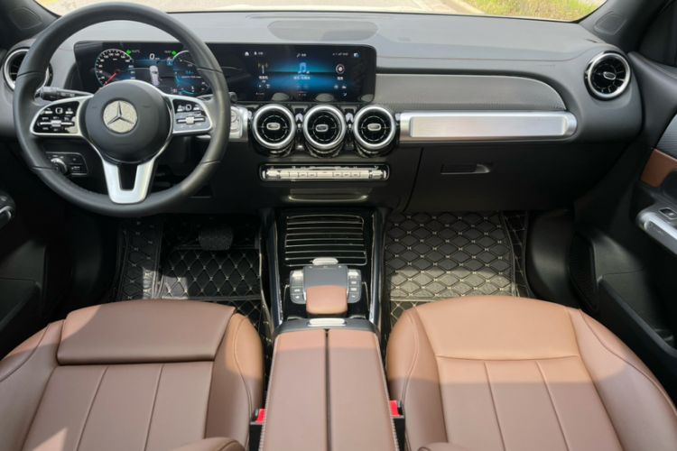 Used Mercedes-Benz GLB 2023 GLB 200 Dynamic Edition Interior 4