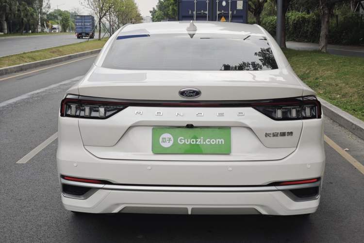 Used Ford Mondeo 2023 EcoBoost 180 Comfort Model Exterior 5