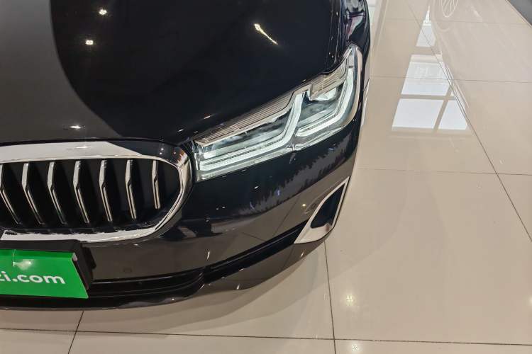 TDK.VehicleDetails.img