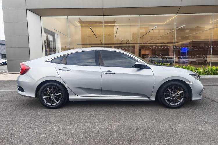 Used Honda Civic 2019 220TURBO CVT Dynamic Edition China VI