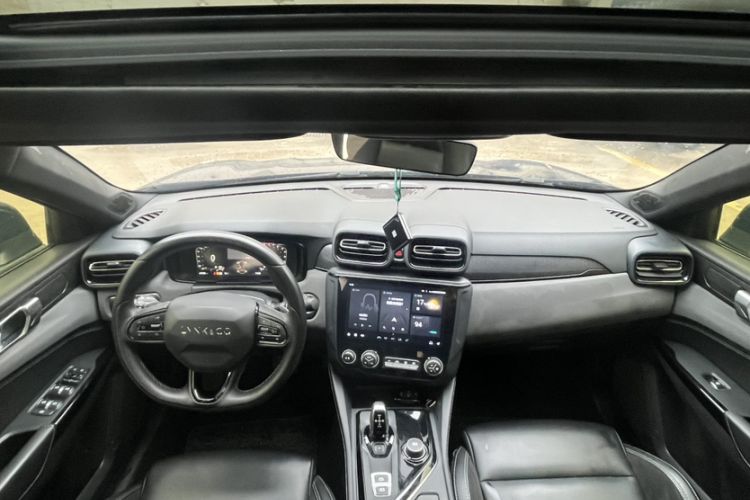 Used Lynk & Co 03 2022 2.0TD DCT GenioPlus Interior 7