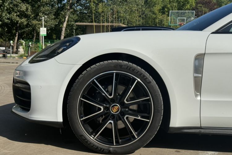 Used Porsche Panamera 2023 Panamera 4 Executive Long Wheelbase 2.9T