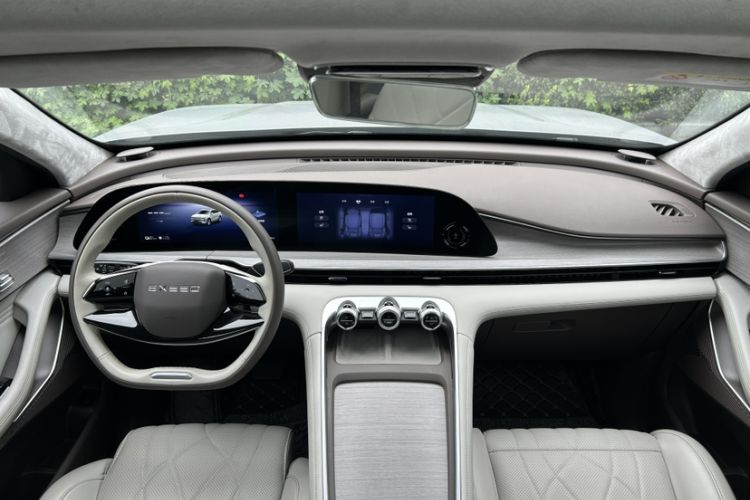 Used EXEED Stellar C-DM 2024 1.5T Long-Range Pro