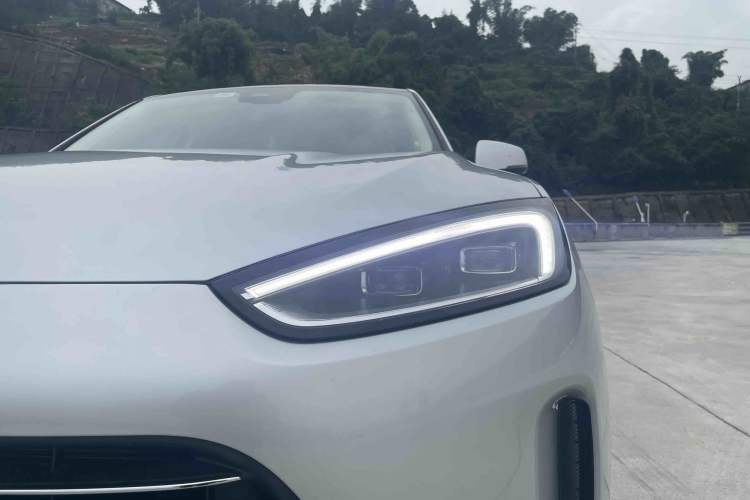 Used Hima AITO M5 2023 Extended-Range Rear-Drive Standard Version