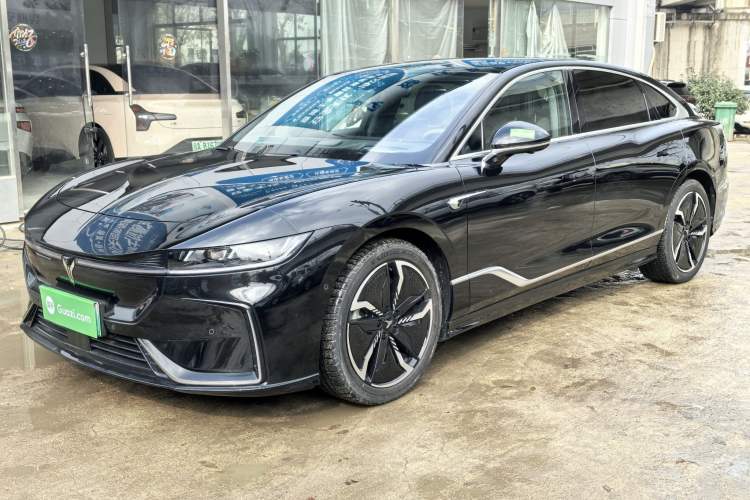 Used VOYAH PASSION 2023 Four-Wheel Drive Long-Range Version