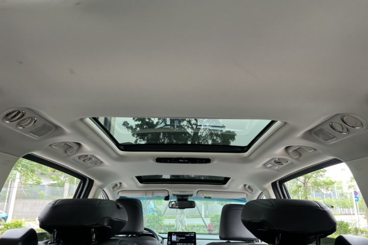 Used Honda Odyssey 2022 2.0L eHEV Sharp Supreme Edition
