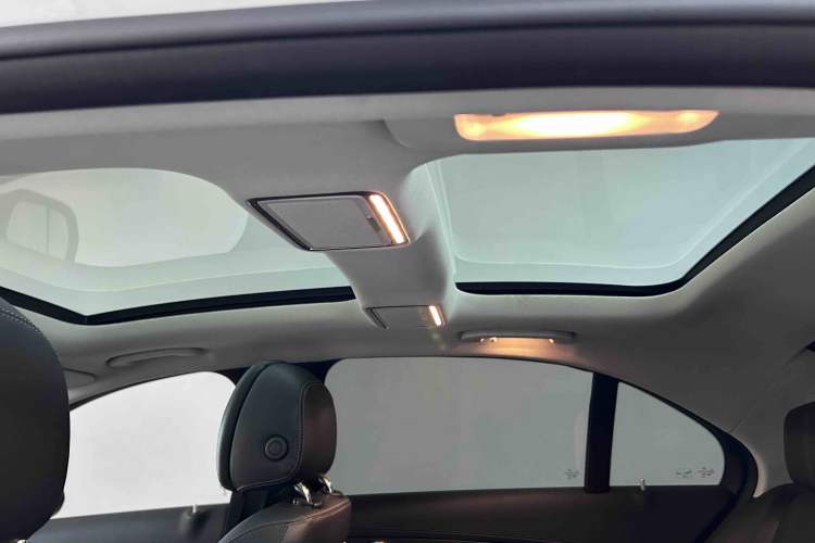 Used Mercedes-Benz C-Class 2021 C 260 L Sport Edition Star Collection Headliner