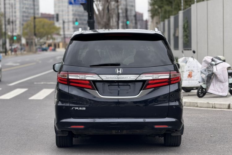 Used Honda Odyssey 2017 2.4L Luxury Edition Exterior 6