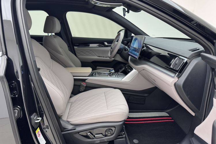 Used BYD Tang New Energy 2025 Intelligent Driving Version DM-i 115KM Prestige Edition Right Front Seat