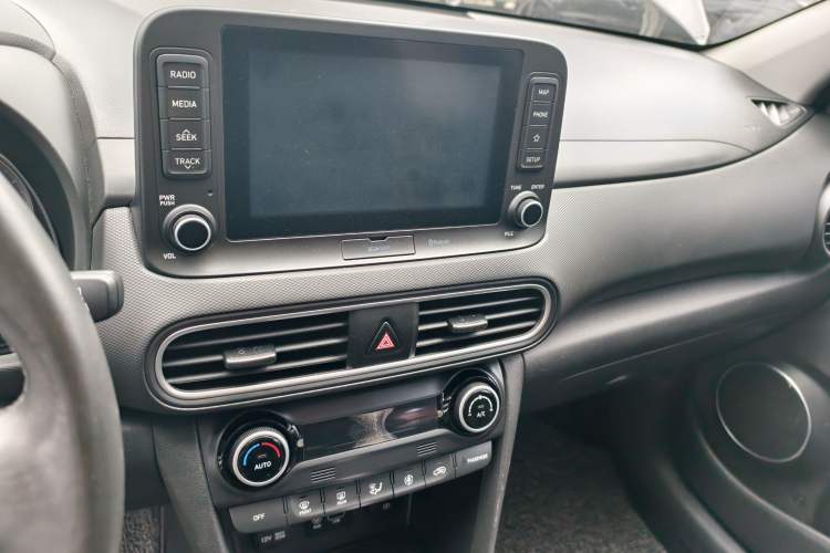 Used Hyundai ENCINO 2018 1.6T Dual-Clutch Zhilian Edition China V Standard
