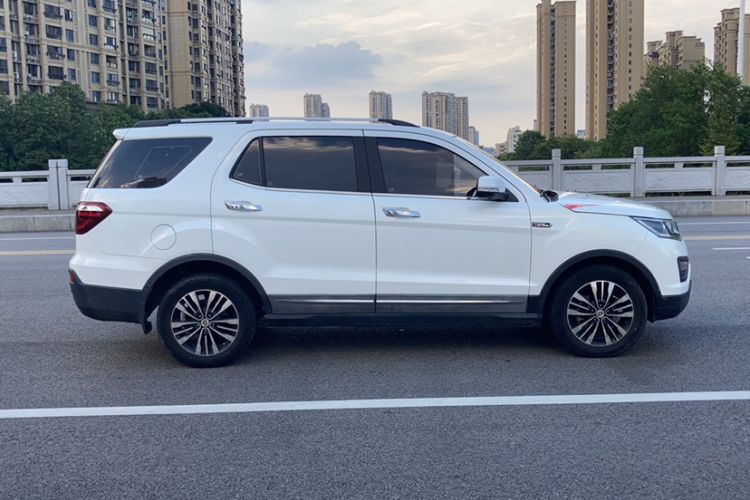 Used Oshan CX70 2017 CX70T 1.5T Automatic Zunqing Edition