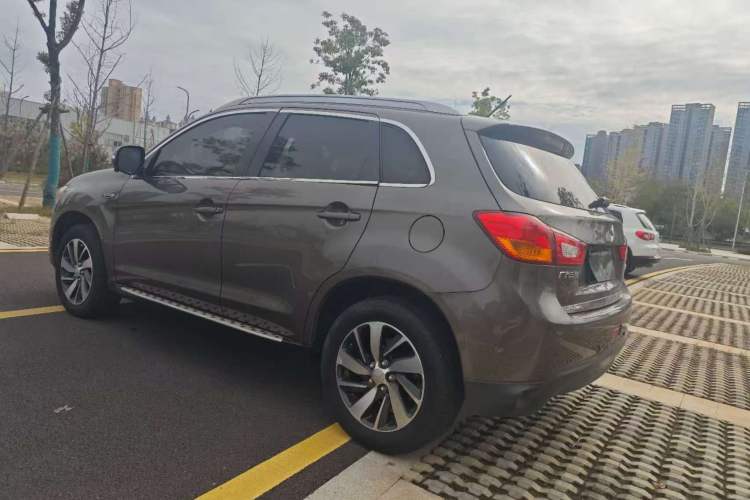 Used Mitsubishi ASX 2016 2.0L CVT Two-Wheel Drive Navigation Edition