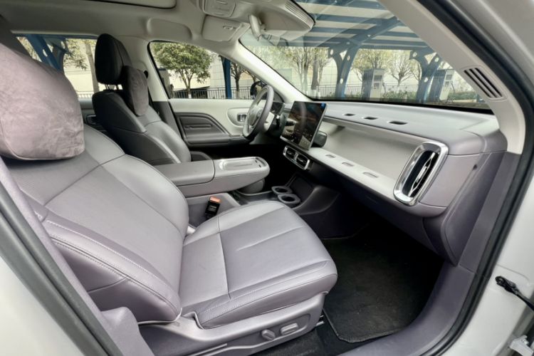 Used Leapmotor B10 2025 510 LiDAR Version Right Front Seat