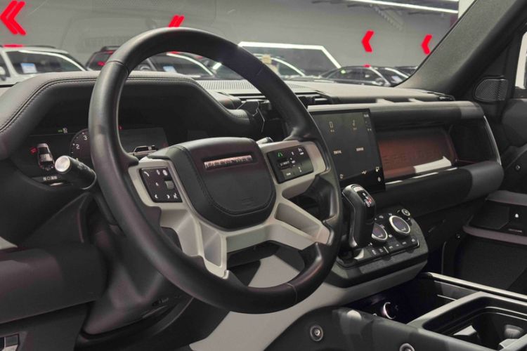 Used Land Rover Defender 2024 110 3.0T P400 X-DYNAMIC HSE