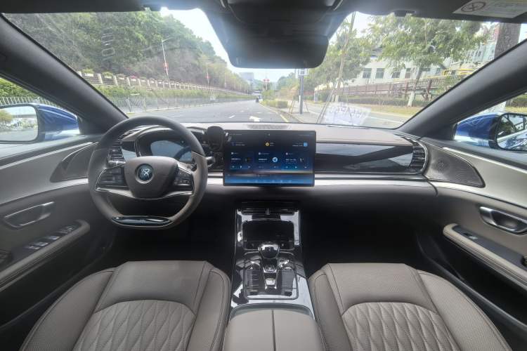 Used BYD Han 2023 EV Champion Edition 605KM Front-Drive Premium Model