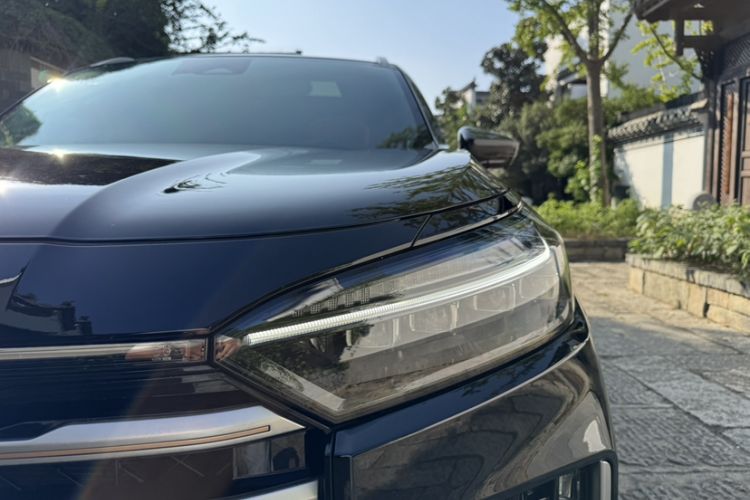 Used EXEED Lanyue 2025 400T Four-Wheel Drive Star Prestige Edition 6 Seats
