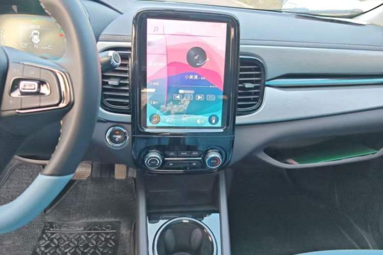 Used Chery New Energy Little Ant 2022 Sweet Pink Edition Half-Sugar Version Lithium Iron Phosphate 29.2 kWh 30 kW 301 km
