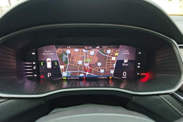 Used Skoda Kodiaq 2019 Facelifted TSI330 7-Seater Two-Wheel-Drive Luxury Enjoyment Edition China VI Standard