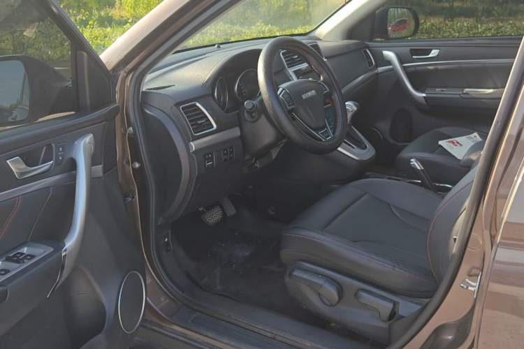 Used Haval M6 2019 1.5T DCT Two-Wheel Drive Elite Version China V Standard