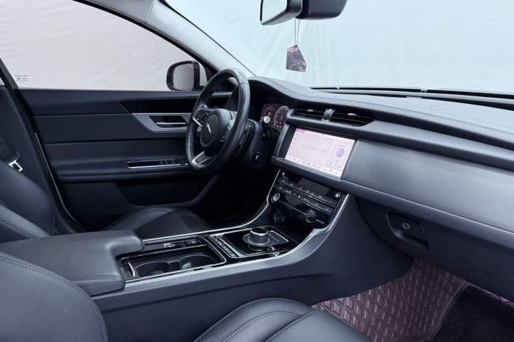 Used Jaguar XFL 2020 XFL 2.0T P200 Two-Wheel-Drive Elite Edition