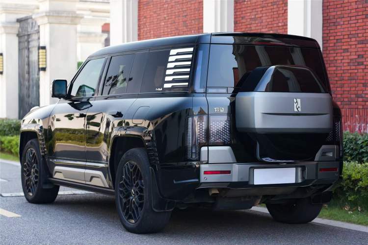 Used Yangwang U8 2023 Luxury Edition
