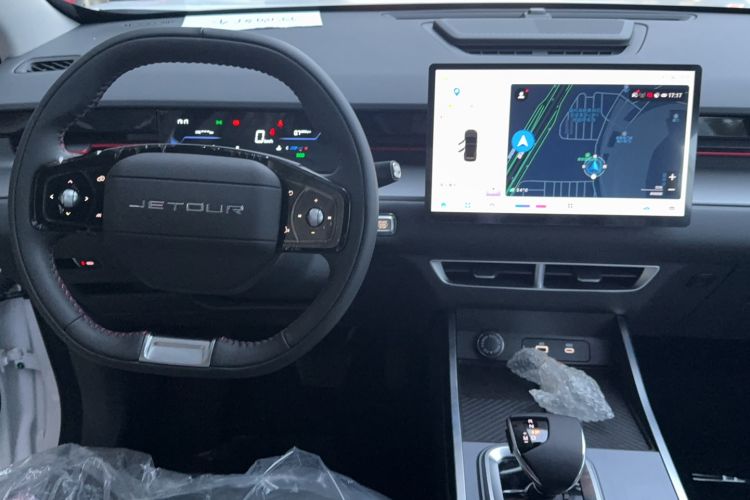 Used JETOUR Dashing 2025 1.5T DCT Youth UP