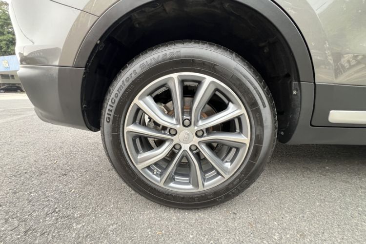 Used Geely Auto Emgrand X7 Sport 2018 1.8TD Automatic Two-Wheel Drive Zhiya Model