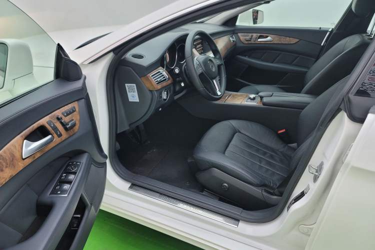 Used Mercedes-Benz CLS 2012 CLS 300 CGI
