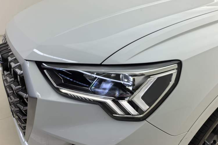 Used Audi Q3 2024 35 TFSI Fashion Dynamic Edition