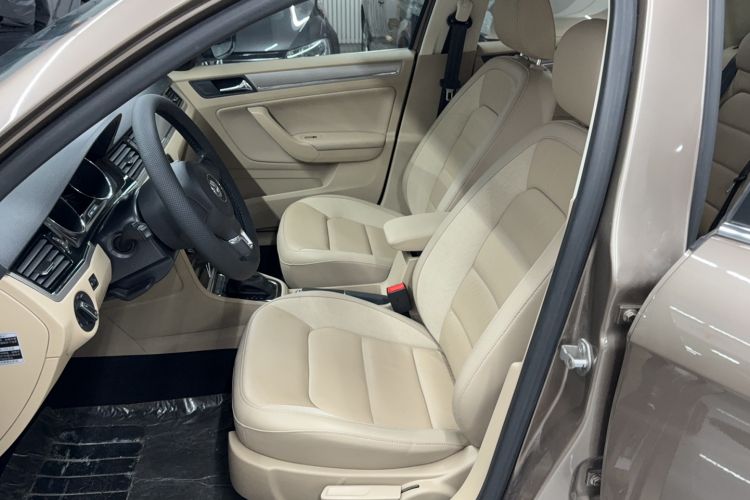 Used Volkswagen Bora 2014 1.6L Automatic Comfort Model Left Front Seat