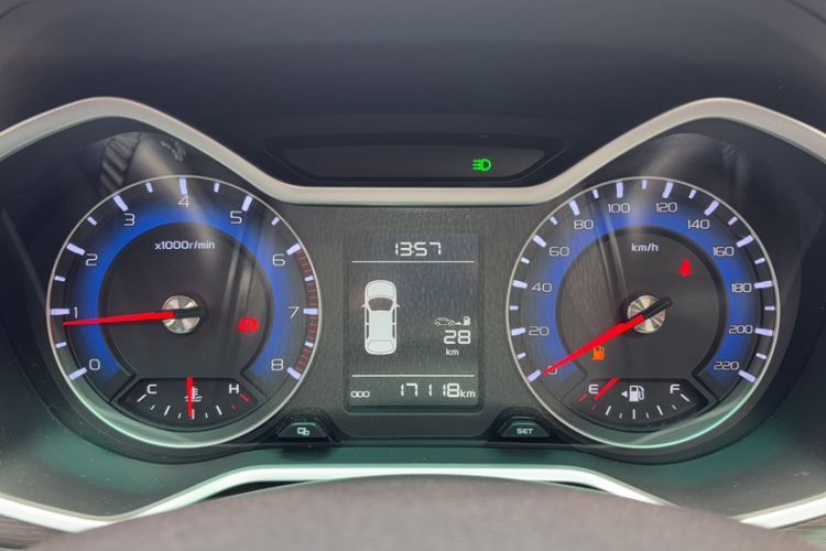 Used Geely Auto Vision X3 2017 1.5L Manual Luxury Model
