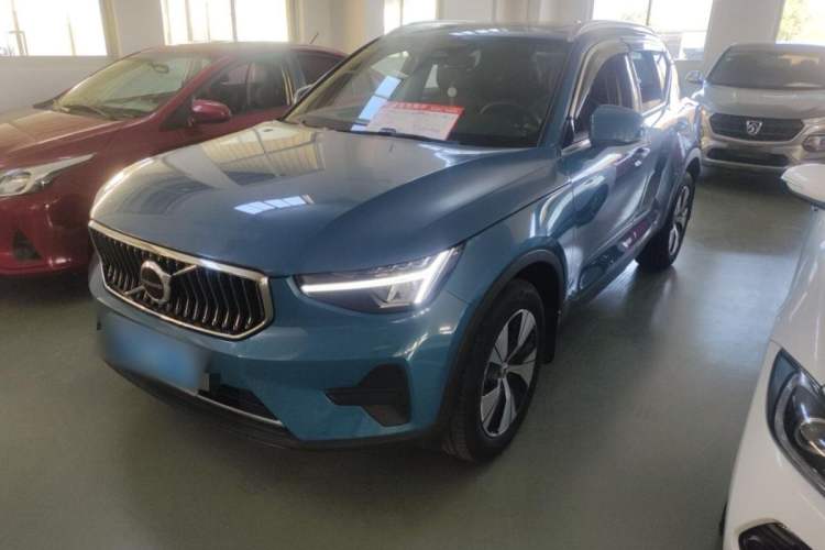 Used Volvo XC40 2023 B3 Zhiyuan Luxury Edition