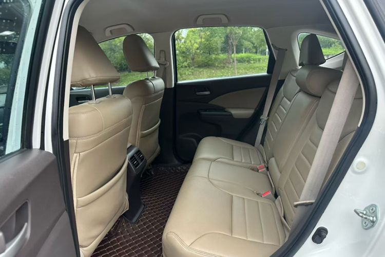 Used Honda CR-V 2012 2.0L two-wheel drive urban version