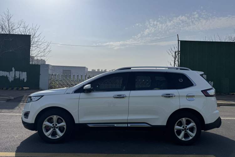 Used Ford Edge 2018 EcoBoost 245 Two-Wheel-Drive Titanium 5-Seater China V Standard