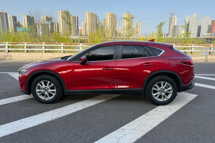 Used Mazda CX-4 2018 2.0L Automatic Two-Wheel Drive Blue Sky Dynamic Version China VI Standard
