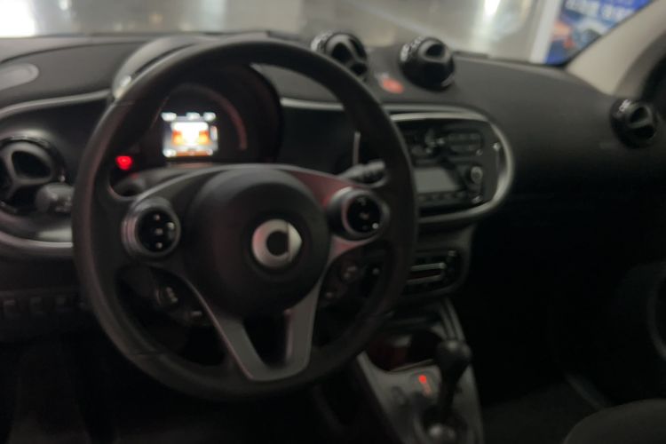 Used smart fortwo 2019 0.9T 66kW Hardtop Wind Power Edition China VI