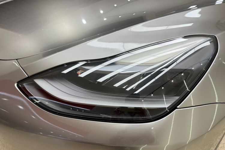 Used Tesla Model Y 2022 Long-Range All-Wheel-Drive Version