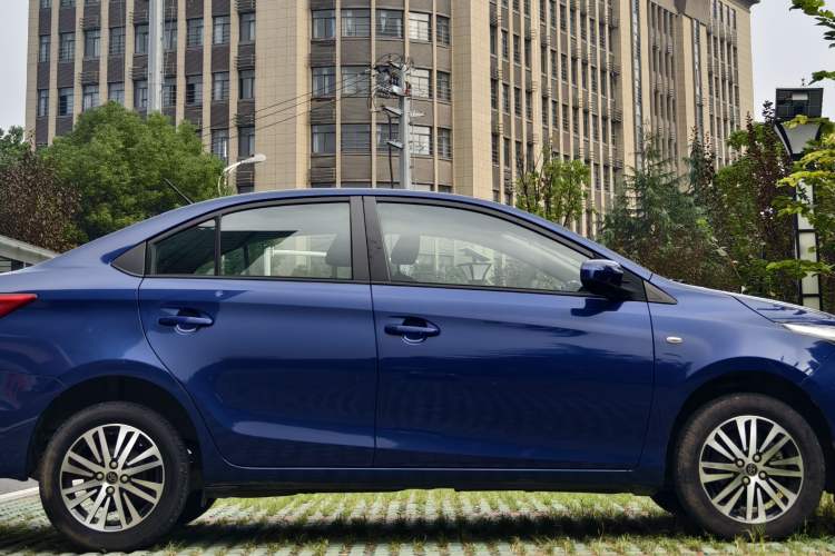 Used Toyota YARiS L Zhi Xiang 2017 1.5E CVT Dynamic Edition Exterior 8