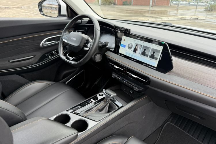 Used CHANGAN OSHAN X7 PLUS 2023 Enjoy Edition 1.5T Automatic Prestige Model Interior 7